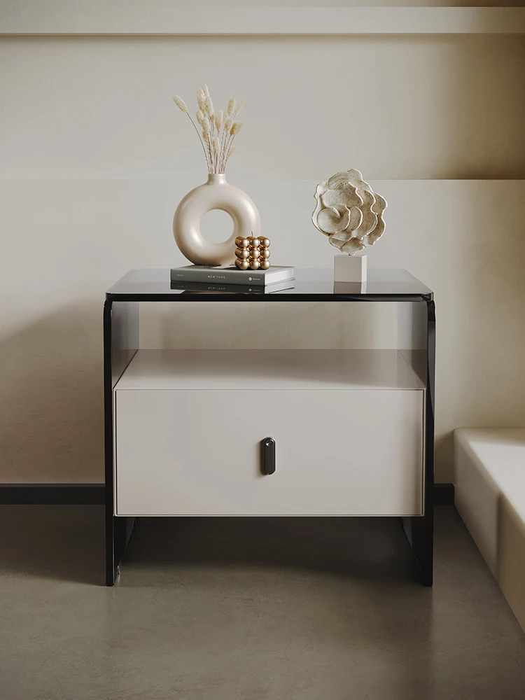 Light Luxury High-Grade Bedside Table Glass Small Drawer Modern Minimalist Side Table Storage Cabinet
Light Luxury High-Grade Bedside Table Glass Small Drawer Modern Minimalist Side Table Storage Cabinet
