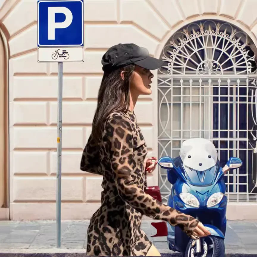 Cross-border Leopard Print Mini Dresses for Women Simple O-neck Long Sleeves Slim Vestidos 2024 Female Fashion High Streetwear
Cross-border Leopard Print Mini Dresses for Women Simple O-neck Long Sleeves Slim Vestidos 2024 Female Fashion High Streetwear