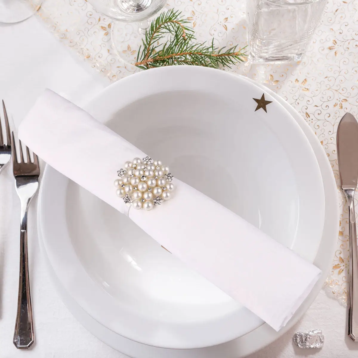 1Set Elegant Napkin Ring Silver Plating Diamond Pearl Design Metal Electroplated Napkin Buckle for Party Decoration
1Set Elegant Napkin Ring Silver Plating Diamond Pearl Design Metal Electroplated Napkin Buckle for Party Decoration