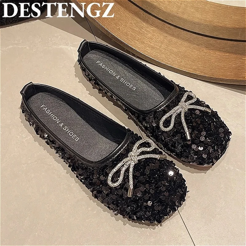 Bling Flats Slippers Women Bow Sandals Mules Shoes Square Toe Flip Flops Woman 2025 Summer Casual Shoes Plus Size Slides Design
Bling Flats Slippers Women Bow Sandals Mules Shoes Square Toe Flip Flops Woman 2025 Summer Casual Shoes Plus Size Slides Design
