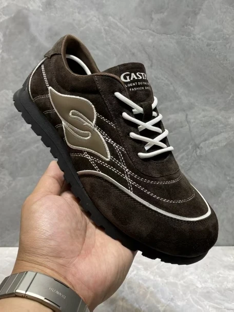 Новые мужские повседневные туфли из натуральной кожи: модные, универсальные, высококачественные, стильные, для бизнеса и молодежи, трендовые, с клеевым швом.
Новые мужские повседневные туфли из натуральной кожи: модные, универсальные, высококачественные, стильные, для бизнеса и молодежи, трендовые, с клеевым швом.