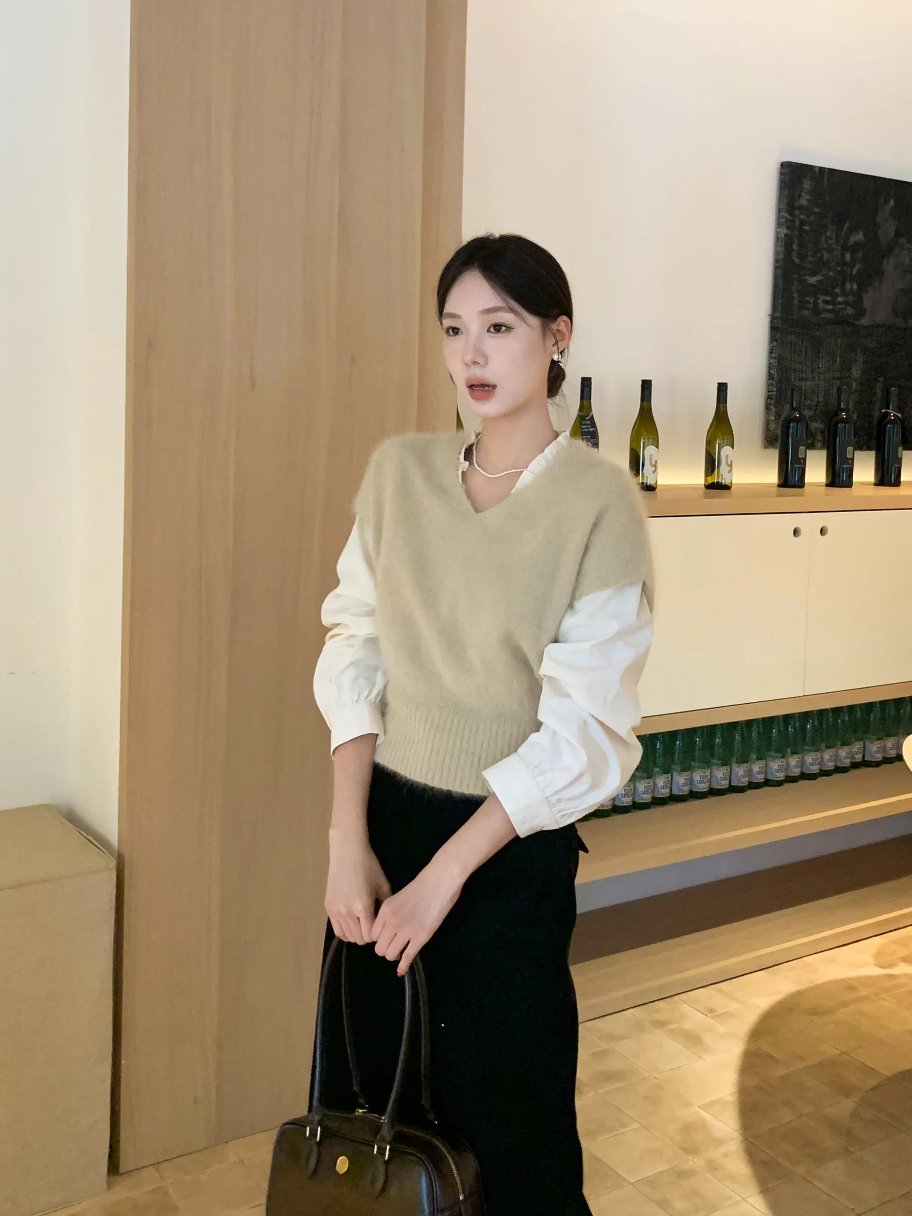 Slimming Floral Print Ruffle Hem V-Neck Bubble Sleeve Shirt French Style Cotton Long Sleeve Women's Fashion Casual Shirt
Slimming Floral Print Ruffle Hem V-Neck Bubble Sleeve Shirt French Style Cotton Long Sleeve Women's Fashion Casual Shirt