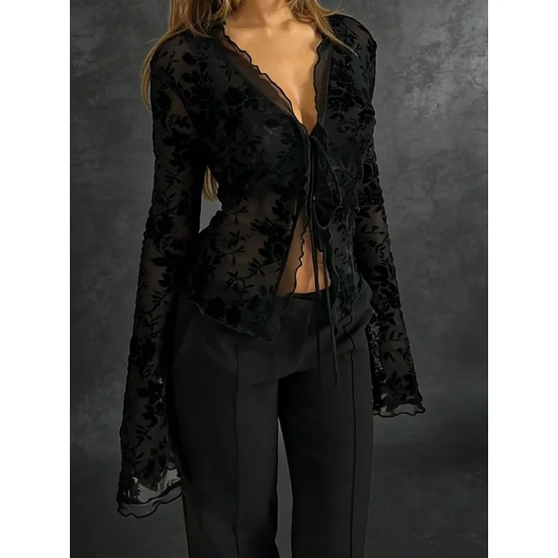Autumn New Fashionable Chiffon Slim Fit Ruffle Trumpet Sleeve Shirt for Women
Autumn New Fashionable Chiffon Slim Fit Ruffle Trumpet Sleeve Shirt for Women