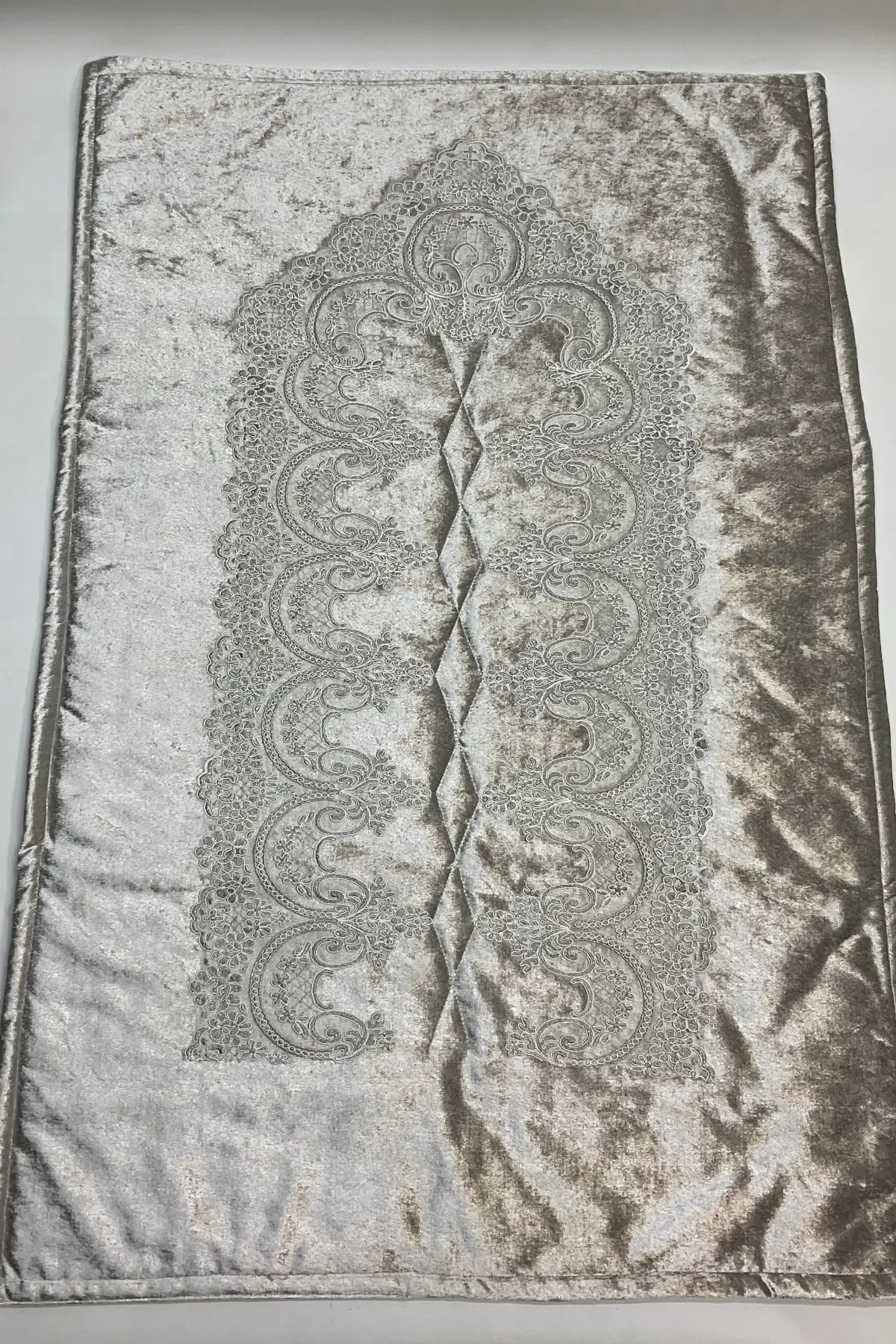 Velvet 7 piece piece velvet Rug set 7 piece-dowry luxury velvet 7 piece piece set Meditation Rug
Velvet 7 piece piece velvet Rug set 7 piece-dowry luxury velvet 7 piece piece set Meditation Rug