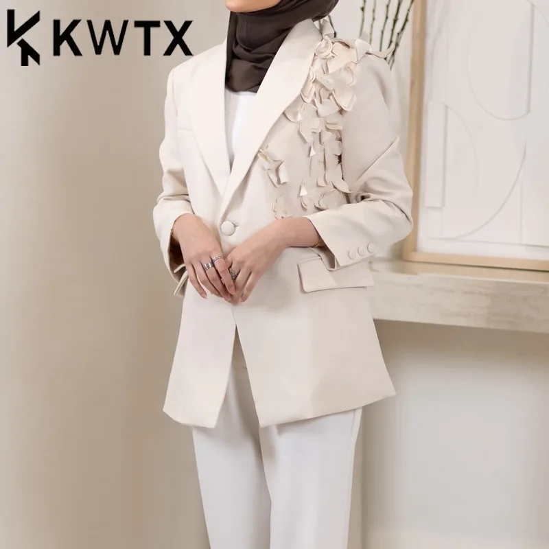 KWTX 2025 Spring Summer Women's Floral Blazer Handmade Flower Embroidery Jacket Elegant Office Casual Lightweight Suit Coat
KWTX 2025 Spring Summer Women's Floral Blazer Handmade Flower Embroidery Jacket Elegant Office Casual Lightweight Suit Coat