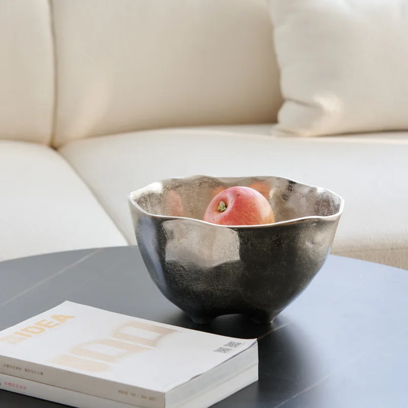 India light luxury simple aluminum color storage bowl fruit plate tray decorative ornament model room desktop flower pot
India light luxury simple aluminum color storage bowl fruit plate tray decorative ornament model room desktop flower pot
