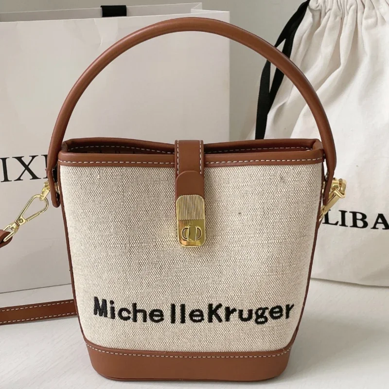 zq Korean Style Niche Large-Capacity Bucket Bag Retro Alphabet Canvas Bag Casual Handbag Messenger Bag
zq Korean Style Niche Large-Capacity Bucket Bag Retro Alphabet Canvas Bag Casual Handbag Messenger Bag