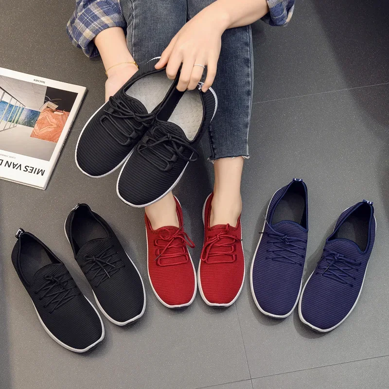 Spring and Autumn New Old Beijing Cloth Shoes Couple Casual Sneaker Shoes Manufacturers Wholesale
Spring and Autumn New Old Beijing Cloth Shoes Couple Casual Sneaker Shoes Manufacturers Wholesale
