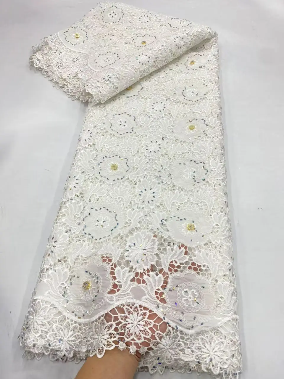 2026 High Quality Africa Nigerian Tulle Lace Fabric Sequins for Wedding Dress Chiffon Party Guipure Sewing cotton 5Yard JL568
2026 High Quality Africa Nigerian Tulle Lace Fabric Sequins for Wedding Dress Chiffon Party Guipure Sewing cotton 5Yard JL568