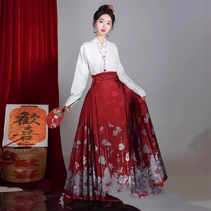 Chinese Traditional Clothing, New Chinese Style Women's Horse Face Skirt Set Airplane Sleeve Half Skirt
Chinese Traditional Clothing, New Chinese Style Women's Horse Face Skirt Set Airplane Sleeve Half Skirt