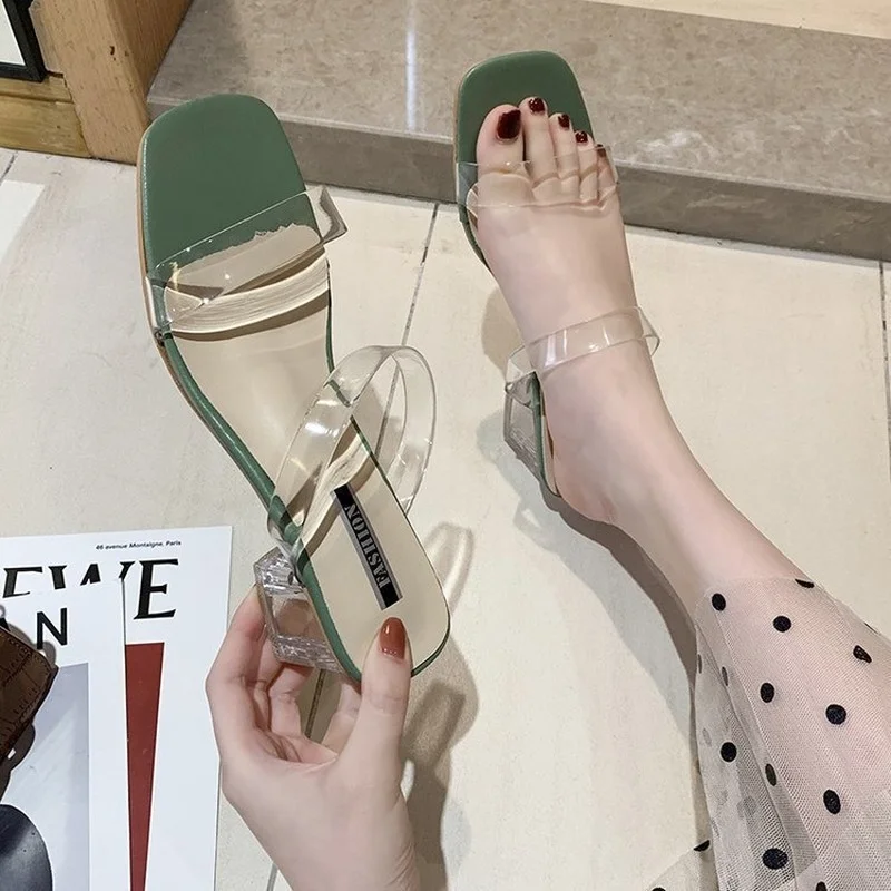 2022 Summer New Women Slippers Shoes Celebrity Wearing Simple Style PVC Clear Strappy Buckle High Heels Woman Transparent Heels
2022 Summer New Women Slippers Shoes Celebrity Wearing Simple Style PVC Clear Strappy Buckle High Heels Woman Transparent Heels