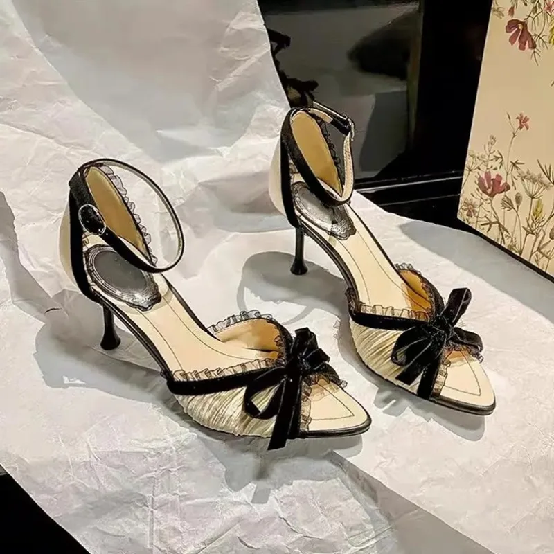 Elegant Women's Shoes French Style Romantic High Heeled Sandals for Woman Exquisite Casual Shoes Designer Shoes Sandalias Mujer
Elegant Women's Shoes French Style Romantic High Heeled Sandals for Woman Exquisite Casual Shoes Designer Shoes Sandalias Mujer