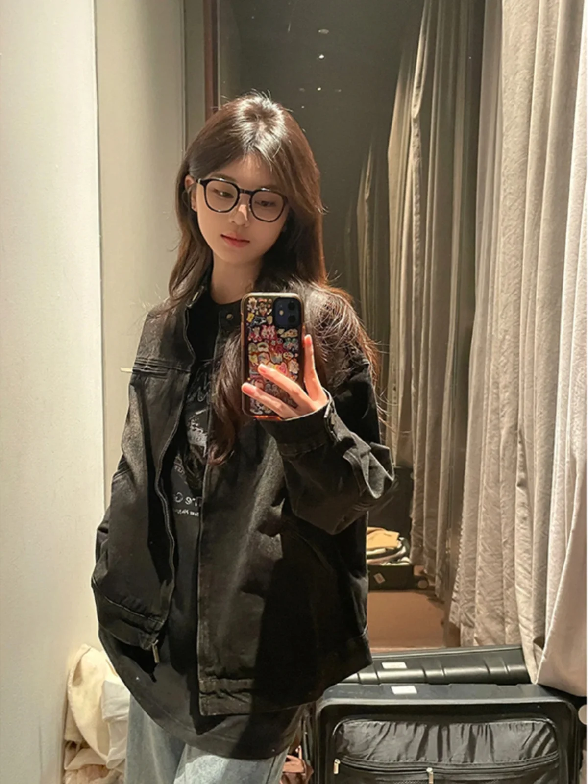 American High Street Vintage Denim Jaet Men's Spring Autumn Sle oulder Padded Jaet Cool And Haome Jeans Coat
American High Street Vintage Denim Jaet Men's Spring Autumn Sle oulder Padded Jaet Cool And Haome Jeans Coat