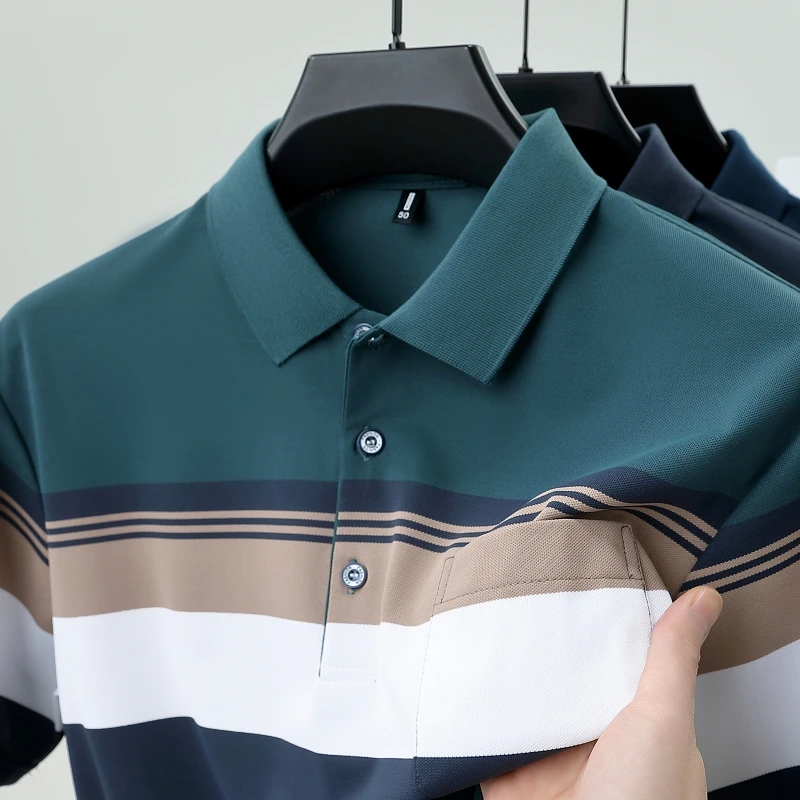 High quality men's short sleeve polo shirt fashion stripes color blocking simple pocket design summer new casual lapel T-shirt
High quality men's short sleeve polo shirt fashion stripes color blocking simple pocket design summer new casual lapel T-shirt