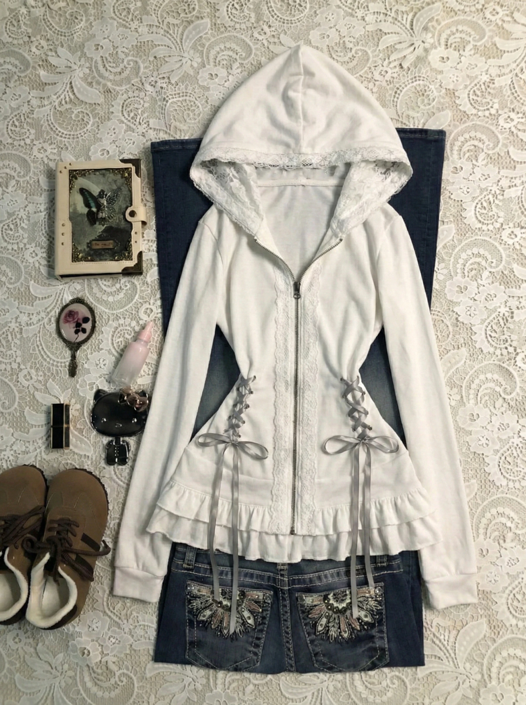 BaoYao Girl Original White Lace Splice Hoodie Jacket Women's Spring Autumn Vintage Retro Style Cotton Short Coat
BaoYao Girl Original White Lace Splice Hoodie Jacket Women's Spring Autumn Vintage Retro Style Cotton Short Coat