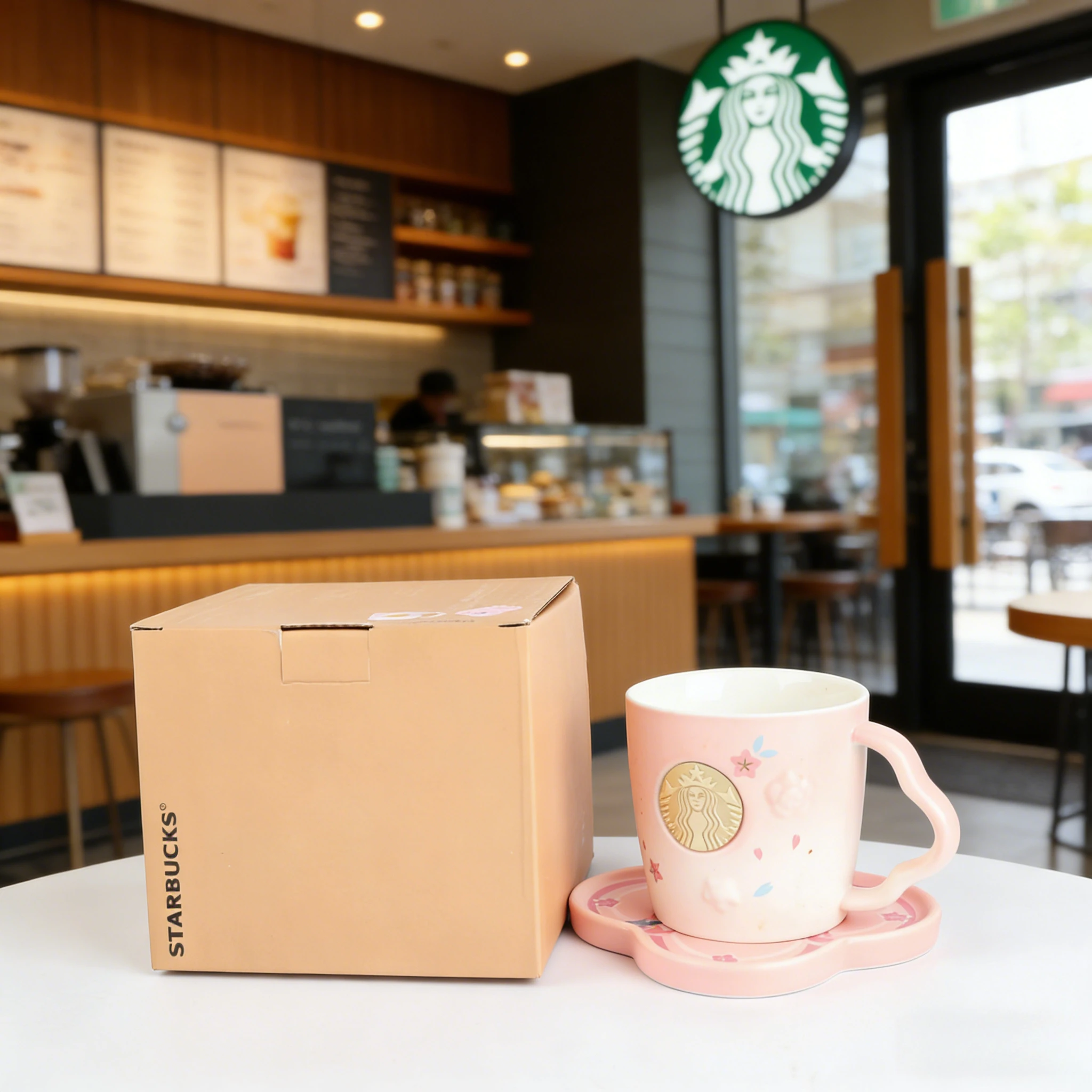 Starbucks Blue Tit Saucer Sakura Mug Set Limited Edition Pink Gradient Cup Perfect For Coffee Lovers
Starbucks Blue Tit Saucer Sakura Mug Set Limited Edition Pink Gradient Cup Perfect For Coffee Lovers