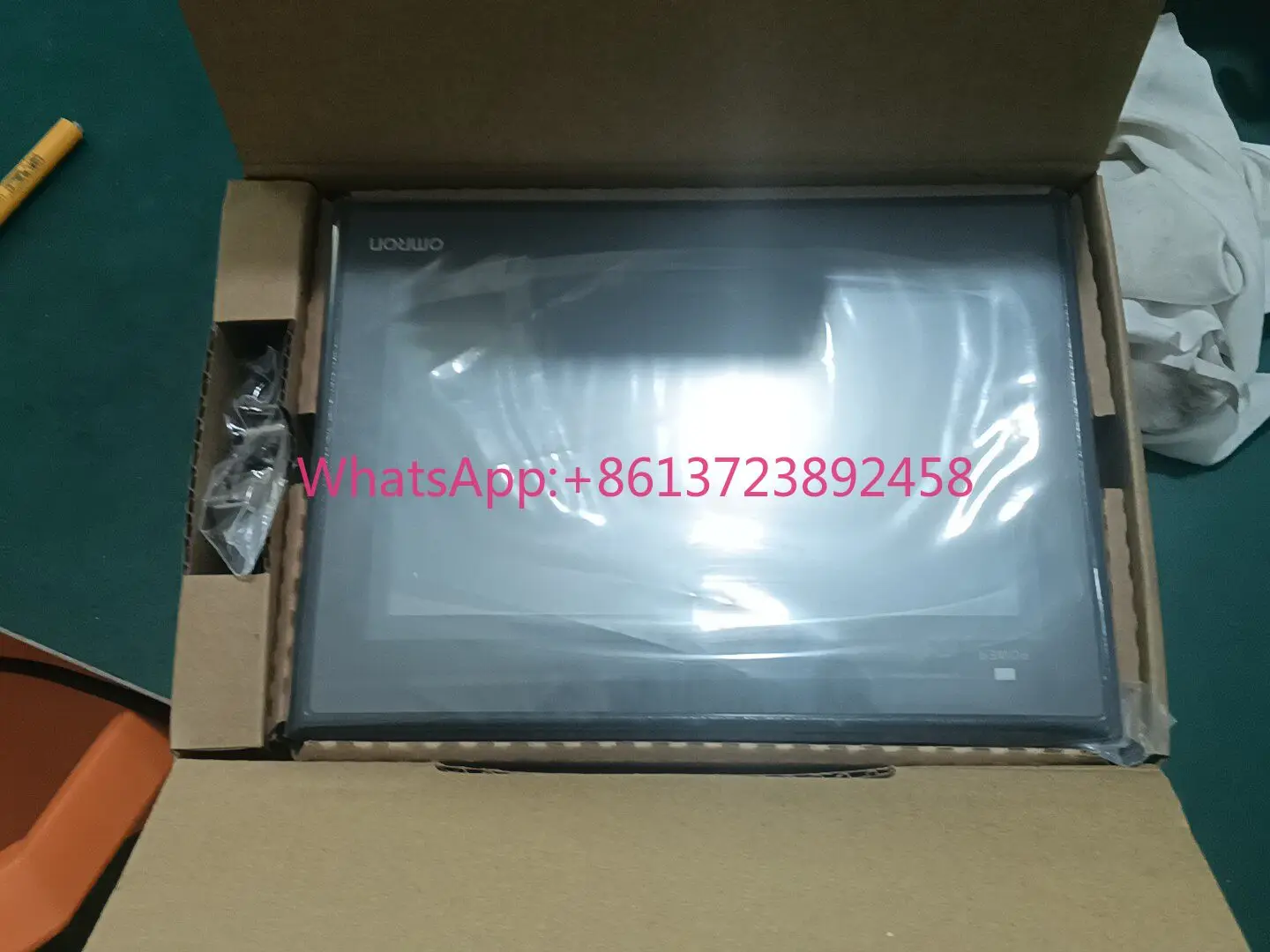 NB7W-TW00B Omron touch screen new stock in stock
NB7W-TW00B Omron touch screen new stock in stock