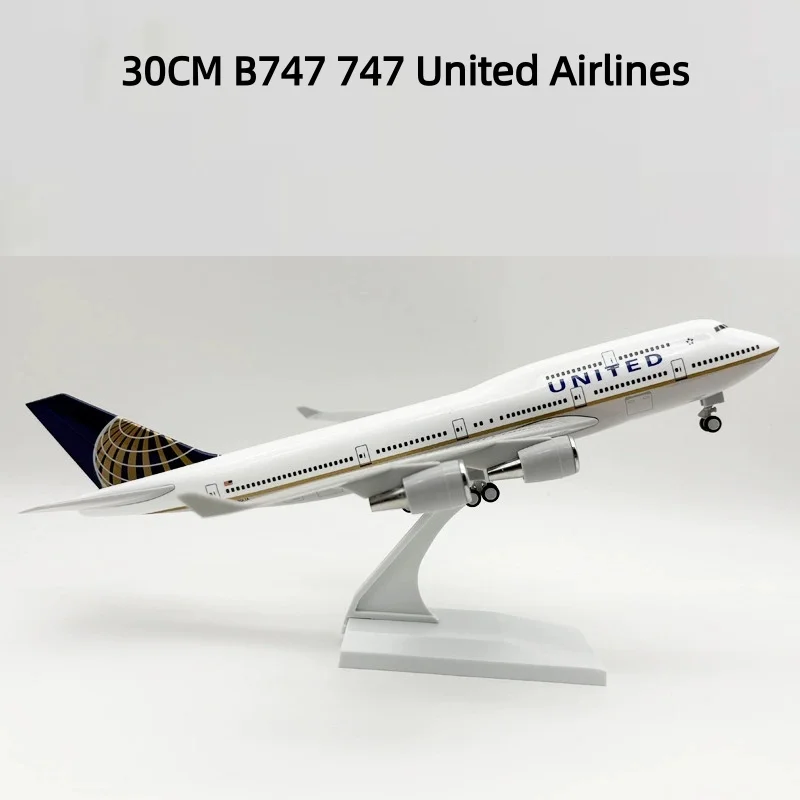 Модель самолета Boeing 747 United Airlines, 30 см, из смолы и литого металла, с подставкой, коллекционная игрушка, подарок для детей
Модель самолета Boeing 747 United Airlines, 30 см, из смолы и литого металла, с подставкой, коллекционная игрушка, подарок для детей