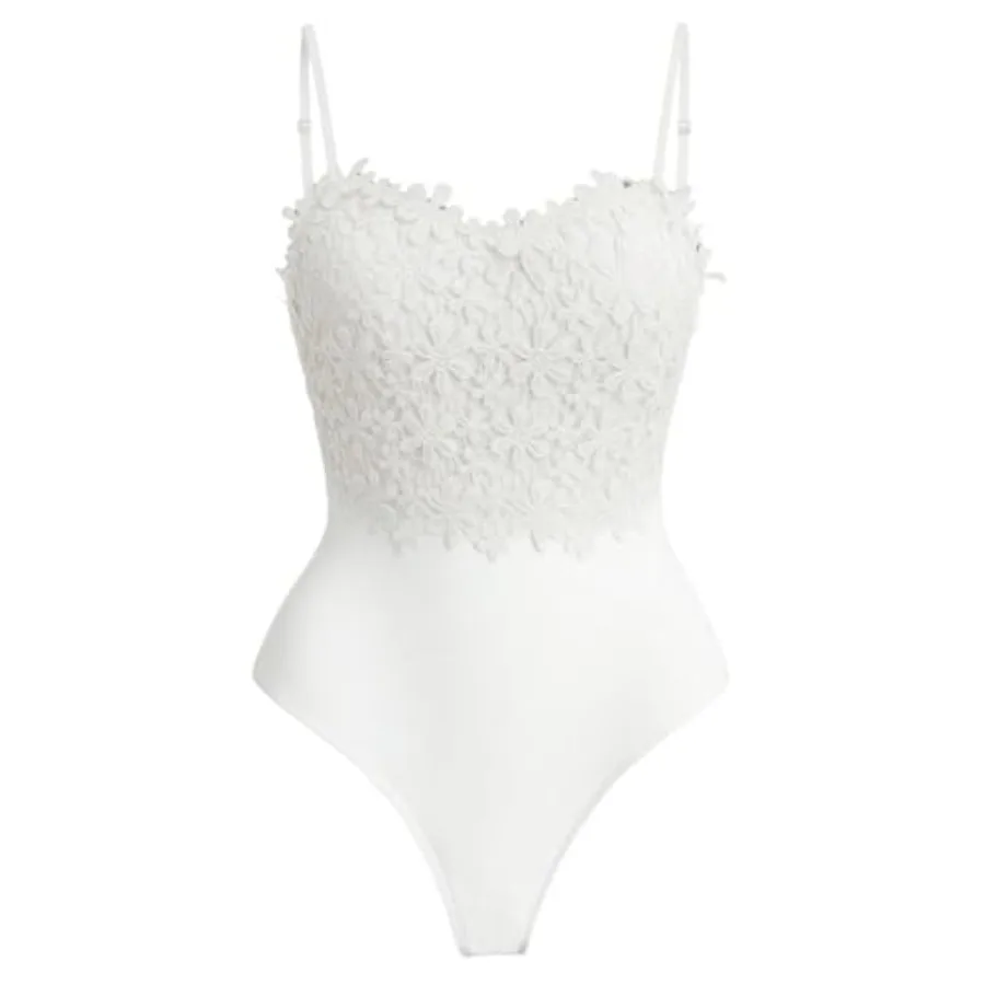 OYOANGLE Women's Plus Size Floral Lace Sleeveless Bodysuit Spaghetti Straps Going Out Cami Tops
OYOANGLE Women's Plus Size Floral Lace Sleeveless Bodysuit Spaghetti Straps Going Out Cami Tops