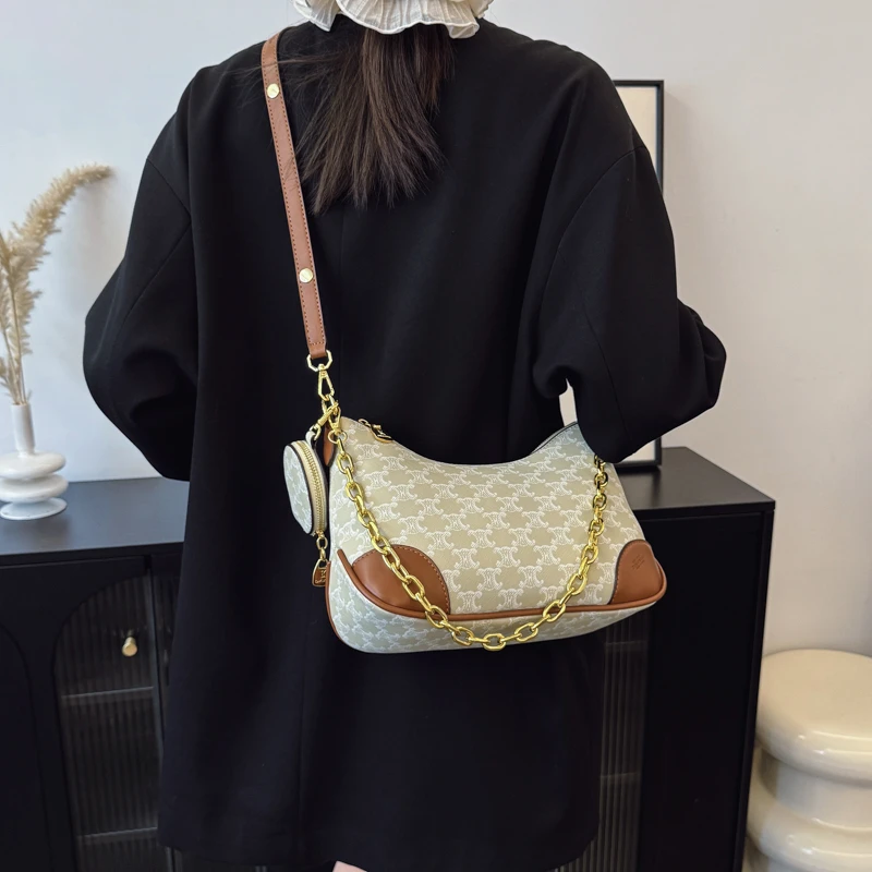 Timeless Classic Women Handbag Smooth Leather Shoulder Bag Ladies Top Handle Purse With Gold-Tone Accents
Timeless Classic Women Handbag Smooth Leather Shoulder Bag Ladies Top Handle Purse With Gold-Tone Accents