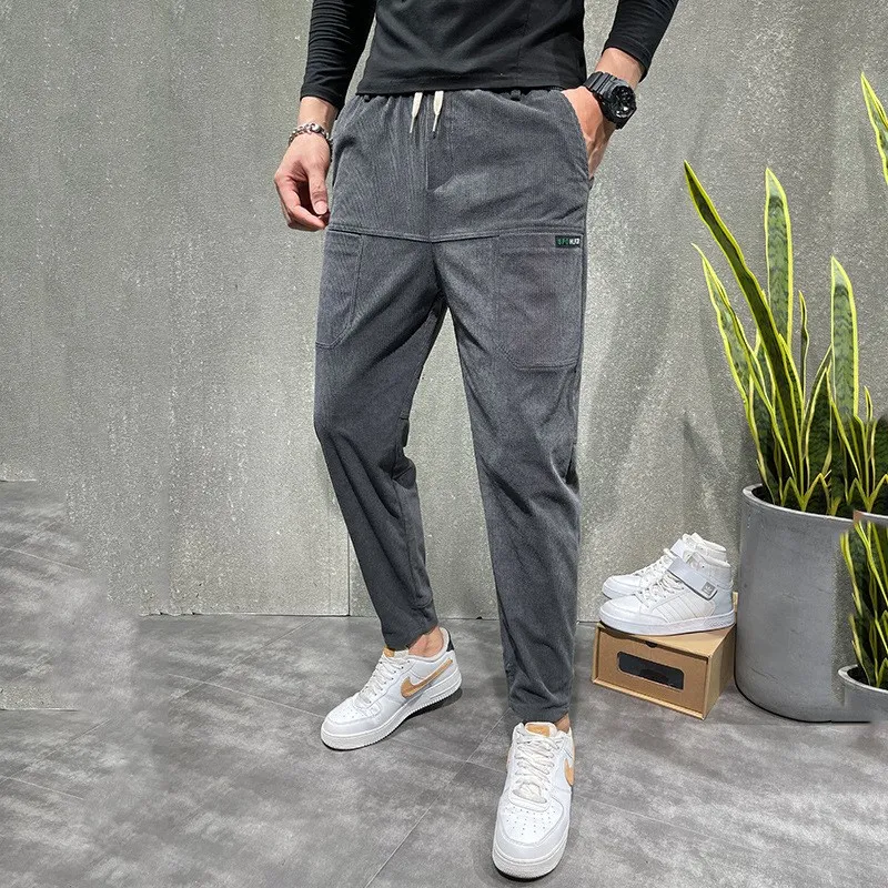 Мужские повседневные брюки из вельвета с эластичным поясом и множеством карманов, прямого кроя, средней посадки, удобные, дышащие, хлопковые, весна-осень
Мужские повседневные брюки из вельвета с эластичным поясом и множеством карманов, прямого кроя, средней посадки, удобные, дышащие, хлопковые, весна-осень