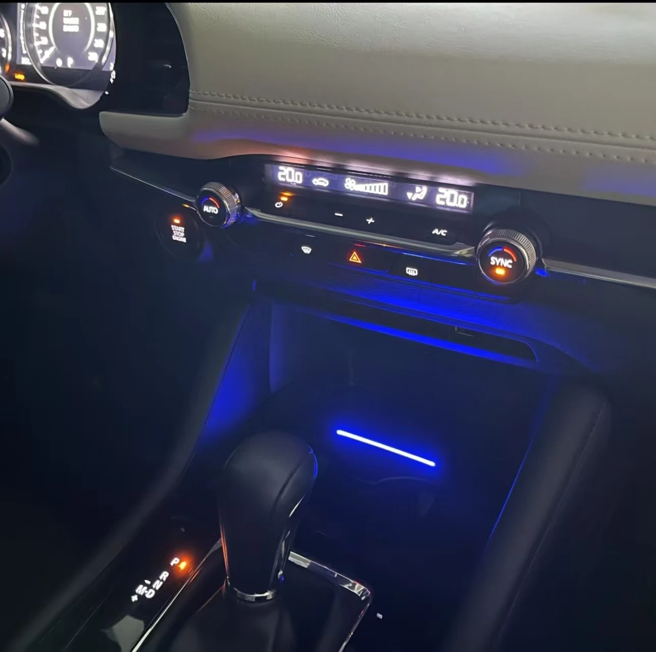 Car Wireless Charger Center Console Fast Phone Charging Panel For Mazda 3 Interior Accessories 2020-2025 Genuine parts
Car Wireless Charger Center Console Fast Phone Charging Panel For Mazda 3 Interior Accessories 2020-2025 Genuine parts