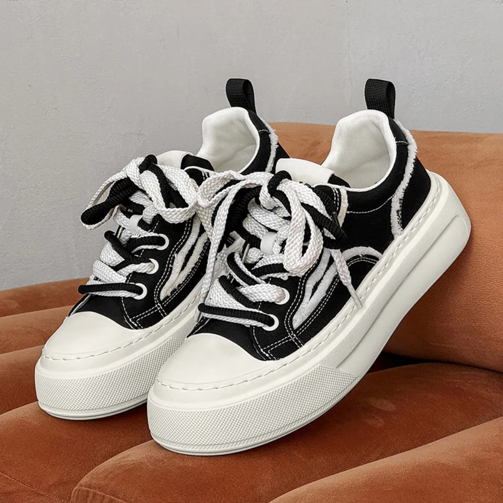 Men's Casual Canvas Sneakers Thick Sole Platform Shoes
Men's Casual Canvas Sneakers Thick Sole Platform Shoes