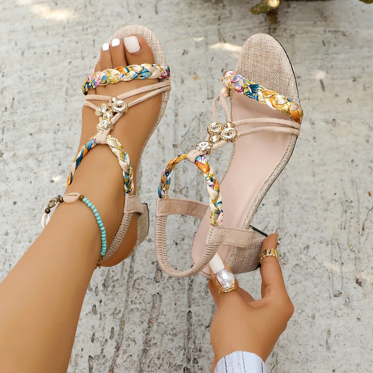 Woman Fashion Printed Beach Sandals Bohemian Style Chunky Heel Shoes Casual Comfortable Braided Strap Sandalias
Woman Fashion Printed Beach Sandals Bohemian Style Chunky Heel Shoes Casual Comfortable Braided Strap Sandalias