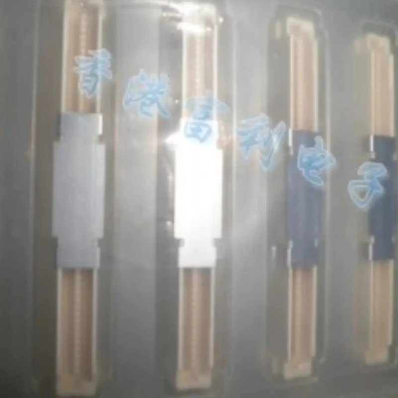 1-50 шт./лот 3-5177986-4 100-контактный 0,8 мм SMD Новый оригинал
1-50 шт./лот 3-5177986-4 100-контактный 0,8 мм SMD Новый оригинал