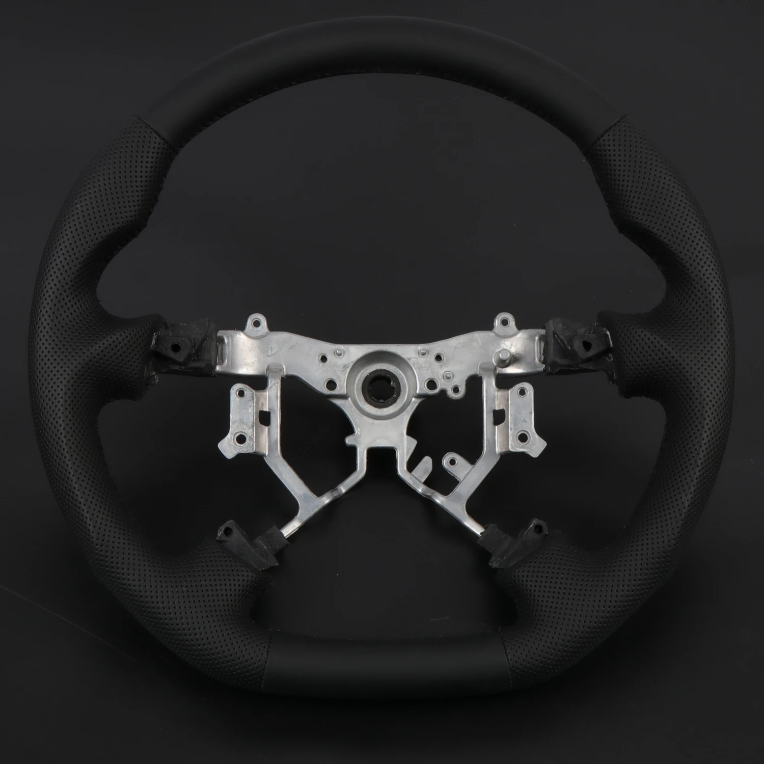 Fits for Toyota Land Cruiser Prado J120 / 4Runner 2003-2009 / Tundra 2003-2006 Perforated Leather Steering Wheel Replacement
Fits for Toyota Land Cruiser Prado J120 / 4Runner 2003-2009 / Tundra 2003-2006 Perforated Leather Steering Wheel Replacement