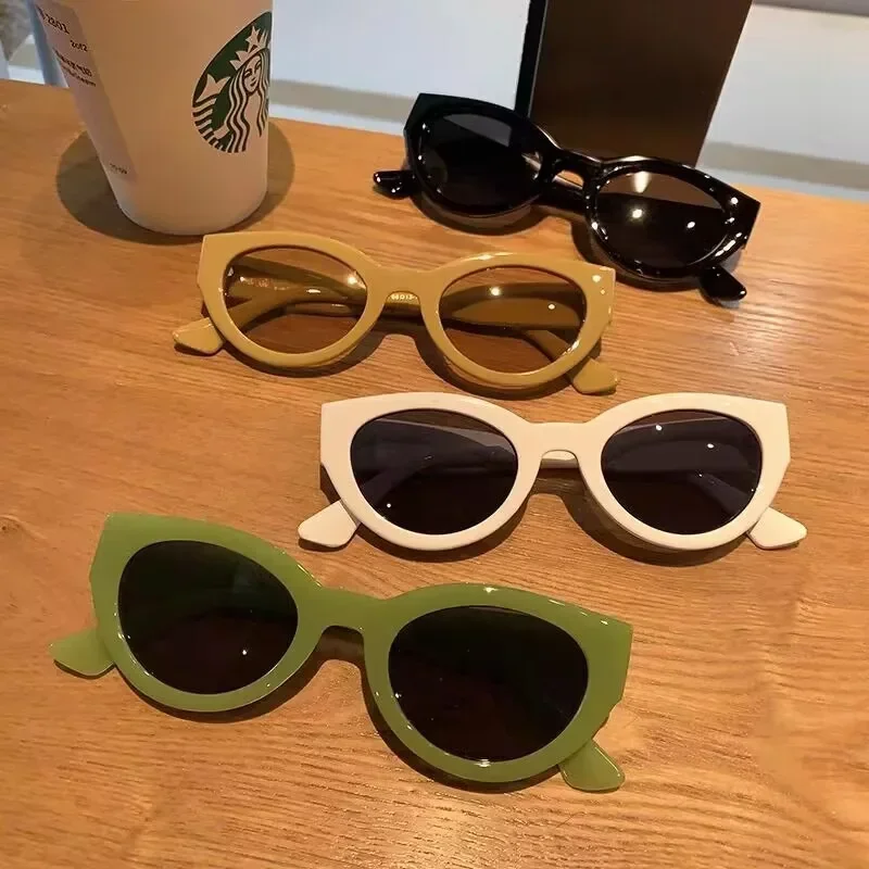 Cat Eye Sunglasses For Women Men Fashion Designer Trendy Small Triangle Female Sun Glasses Party Eyewear UV400 Gafas De Sol
Cat Eye Sunglasses For Women Men Fashion Designer Trendy Small Triangle Female Sun Glasses Party Eyewear UV400 Gafas De Sol