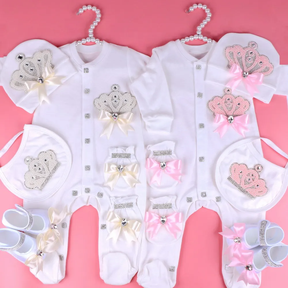 Одежда для новорожденных, комбинезон Bebe, костюм, 1 комплект, одежда для маленьких мальчиков и девочек, комбинезон с короной, дизайн, 5 шт., Прямая доставка
Одежда для новорожденных, комбинезон Bebe, костюм, 1 комплект, одежда для маленьких мальчиков и девочек, комбинезон с короной, дизайн, 5 шт., Прямая доставка