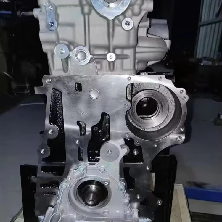 Preparing to transport cylinder block and head assemblies for China's popular light truck engine 493 4D20
Preparing to transport cylinder block and head assemblies for China's popular light truck engine 493 4D20