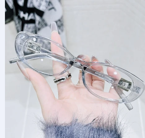 Модные женские солнцезащитные очки в ретро-стиле, новая модель. Для индивидуальных заказов, пожалуйста, свяжитесь с нами.
Модные женские солнцезащитные очки в ретро-стиле, новая модель. Для индивидуальных заказов, пожалуйста, свяжитесь с нами.