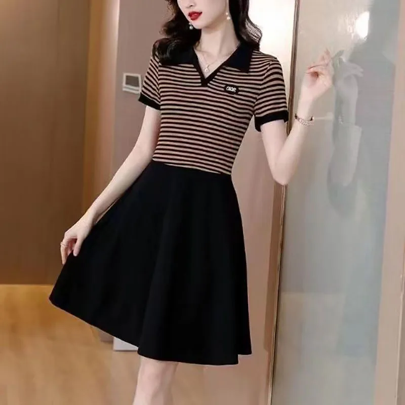 Fashion Printed Spliced Striped Fake Two Piece Mini Dress Dresses Women's Clothing 2023 Summer New Oversized Loose A-Line Dress
Fashion Printed Spliced Striped Fake Two Piece Mini Dress Dresses Women's Clothing 2023 Summer New Oversized Loose A-Line Dress