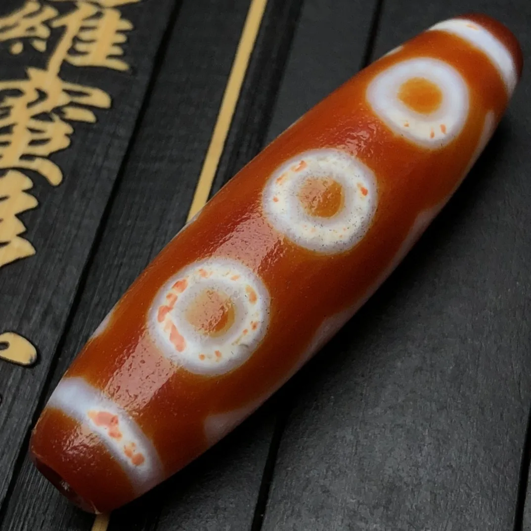 Tibet wrapped red meat five-eyed dzi beads natural agate Lezi clavicle necklace pendant for men and women multi-treasure bracele
Tibet wrapped red meat five-eyed dzi beads natural agate Lezi clavicle necklace pendant for men and women multi-treasure bracele