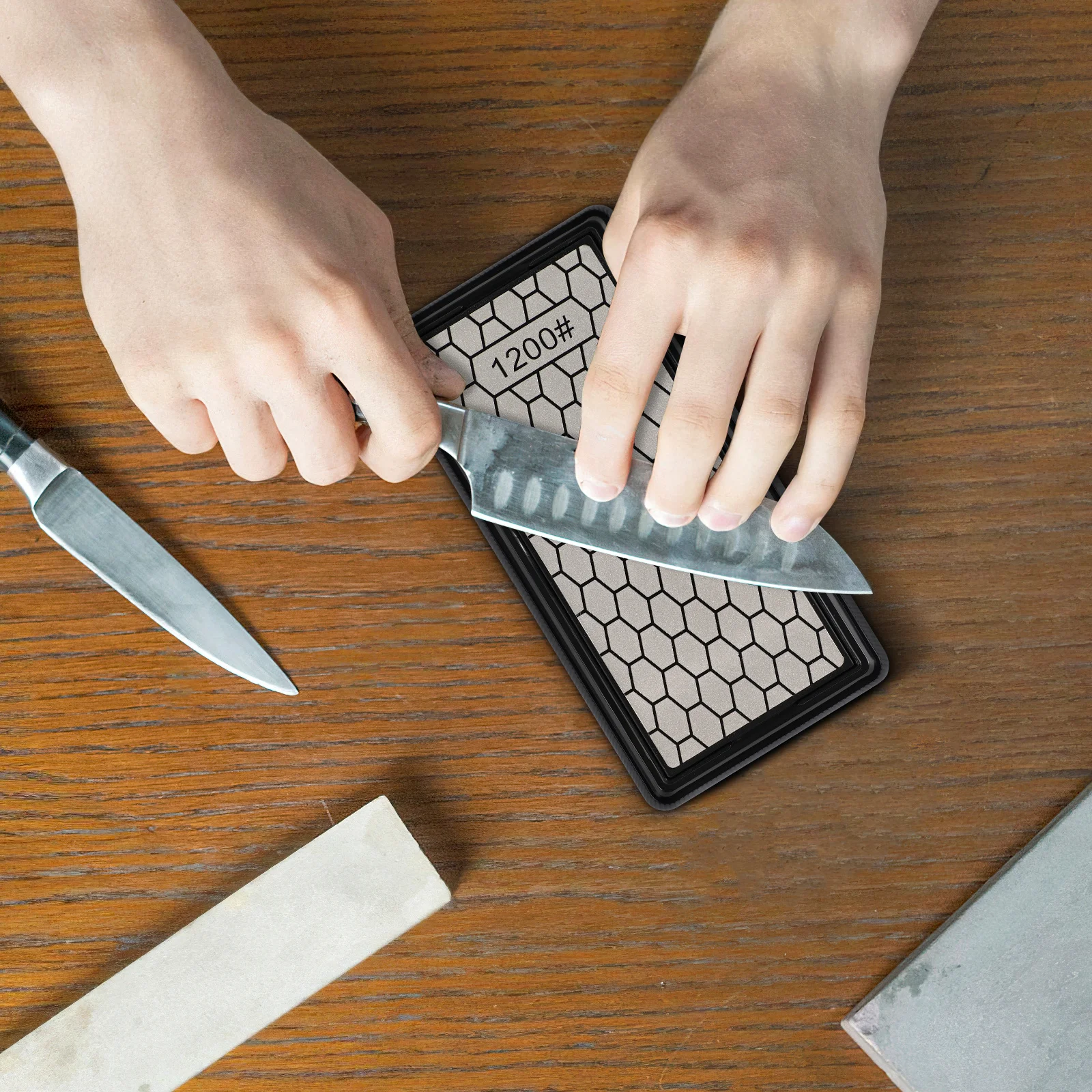 Diamond Sharpener 600/1200 Grit Dual Sided Kitchen Tool Sharpening Stone Non Slip Base For Knife Scissor Ceramic Cutlery
Diamond Sharpener 600/1200 Grit Dual Sided Kitchen Tool Sharpening Stone Non Slip Base For Knife Scissor Ceramic Cutlery