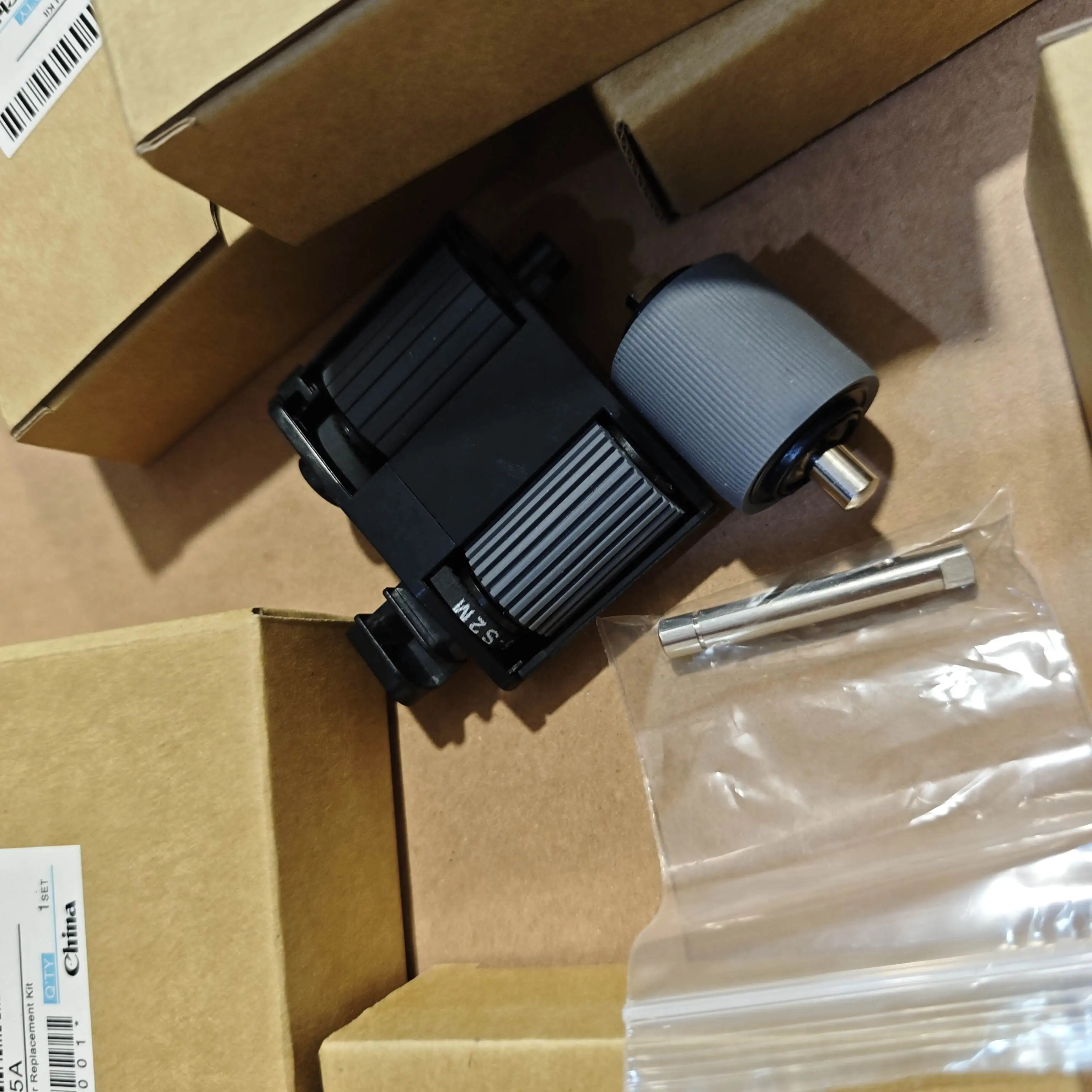 5 комплектов высококачественных роликовых роликов J8J95A 5851-7202 ADF для деталей принтера HP M631 M632 M633 M681 M682 M631 M632 M633
5 комплектов высококачественных роликовых роликов J8J95A 5851-7202 ADF для деталей принтера HP M631 M632 M633 M681 M682 M631 M632 M633