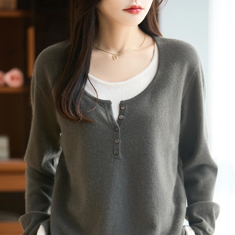 Autumn women's wool pullover sweater long sleeved round neck fake two-piece knitted sweater high elasticity high-quality soft
Autumn women's wool pullover sweater long sleeved round neck fake two-piece knitted sweater high elasticity high-quality soft