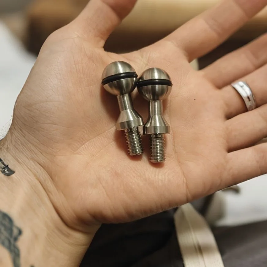 New solid integrated 17mm ball head stainless steel phone rearview mirror bracket m8 special 17mm universal ball head
New solid integrated 17mm ball head stainless steel phone rearview mirror bracket m8 special 17mm universal ball head