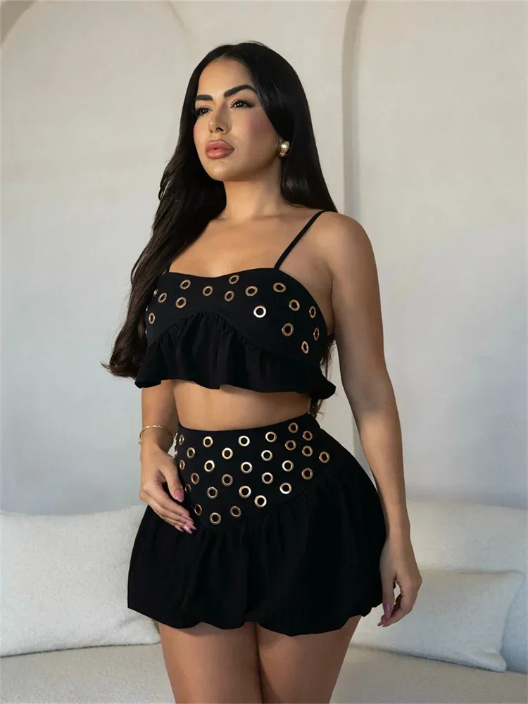 XIZOU Metal Rings Patchwork 2 Piece Set Women Summer Trend Ruffles Crop Tops+Skinny Mini Skirts Street Fashion Elegant Suit
XIZOU Metal Rings Patchwork 2 Piece Set Women Summer Trend Ruffles Crop Tops+Skinny Mini Skirts Street Fashion Elegant Suit