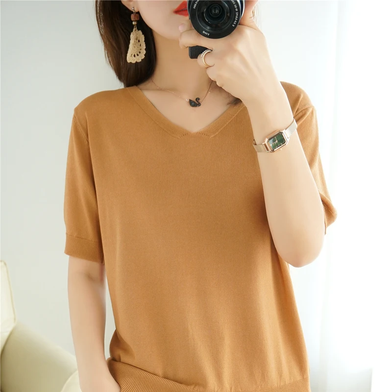 Spring/Summer 2022 Women's Sweater Short Sleeve T-Shirt Loose Pullover Korean Top V-neck Knitted Bottoming Shirt Thin Versatile
Spring/Summer 2022 Women's Sweater Short Sleeve T-Shirt Loose Pullover Korean Top V-neck Knitted Bottoming Shirt Thin Versatile