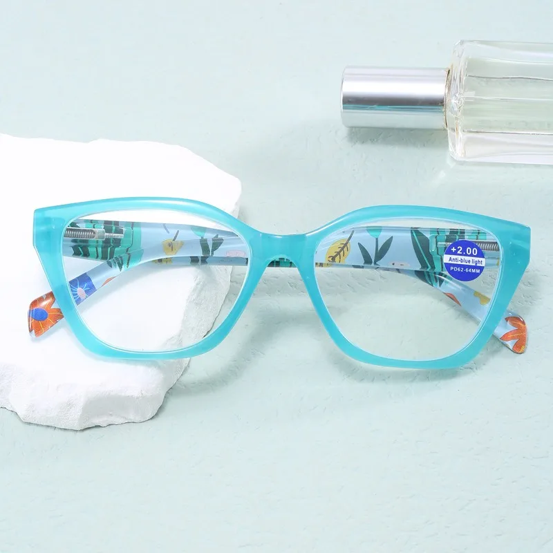 4pcs Anti Blue Light Reading Glasses Men Readers Eyeglasses For Women Hade Made Frame With Spring Hing
4pcs Anti Blue Light Reading Glasses Men Readers Eyeglasses For Women Hade Made Frame With Spring Hing
