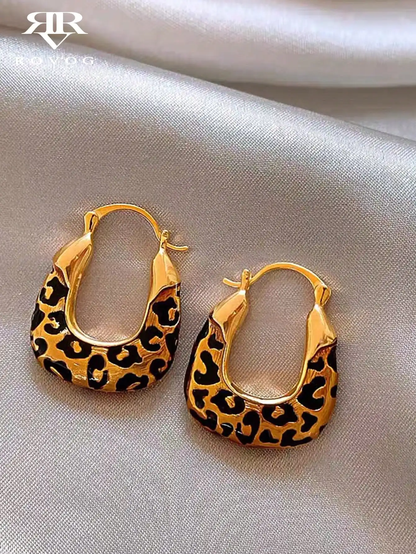1pair Fashionable Stainless Steel Rhinestone Decor Rectangle Drop Earrings For Women For Daily Decoration
1pair Fashionable Stainless Steel Rhinestone Decor Rectangle Drop Earrings For Women For Daily Decoration