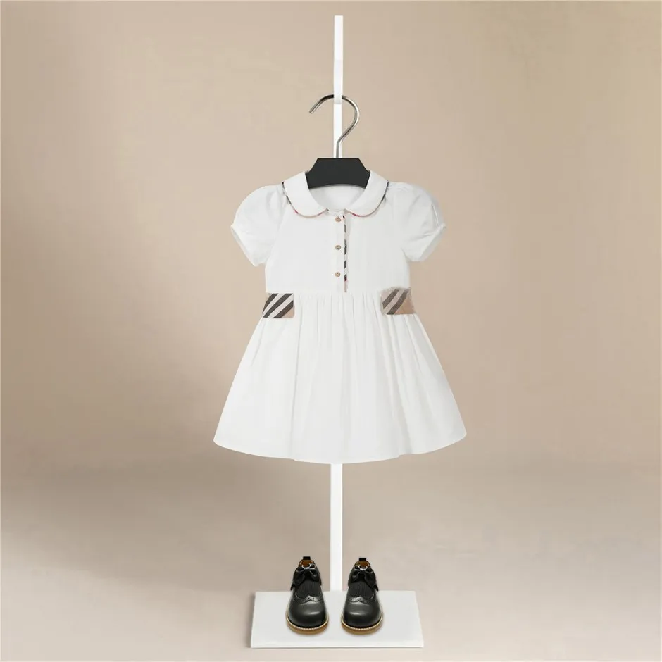 New Fashion Girls Summer Dress Cotton White Turndown Collar Lovely Casual Clothes Children Vestidos Pocket for Kids 1-7 Year
New Fashion Girls Summer Dress Cotton White Turndown Collar Lovely Casual Clothes Children Vestidos Pocket for Kids 1-7 Year