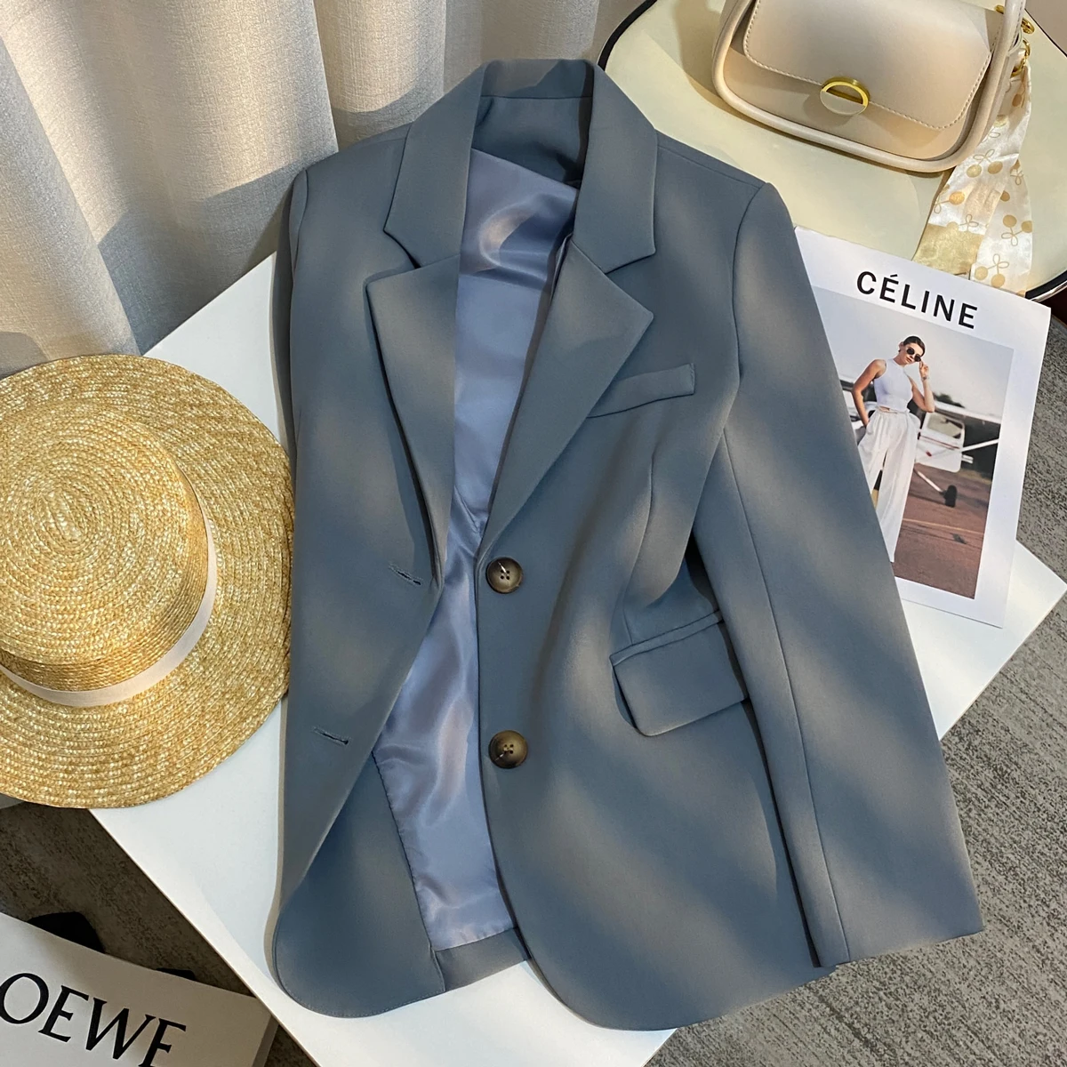 2024 Spring New High-End Mist Blue Elegant Blazer Women's Fashionable Casual Versatile Trendy Top High Quality Female Top Jacket
2024 Spring New High-End Mist Blue Elegant Blazer Women's Fashionable Casual Versatile Trendy Top High Quality Female Top Jacket