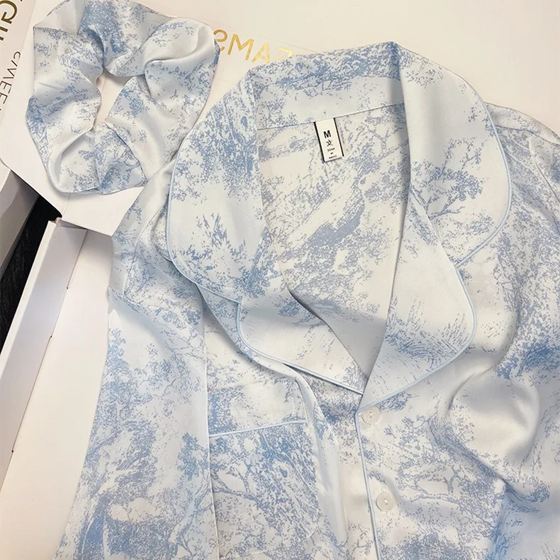 Women Sleepwear 2PCS Pajamas Set Sexy Print Flower Long Sleeve Trouser Suits Loungewear Loose Casual Satin Home Clothes Pyjama
Women Sleepwear 2PCS Pajamas Set Sexy Print Flower Long Sleeve Trouser Suits Loungewear Loose Casual Satin Home Clothes Pyjama