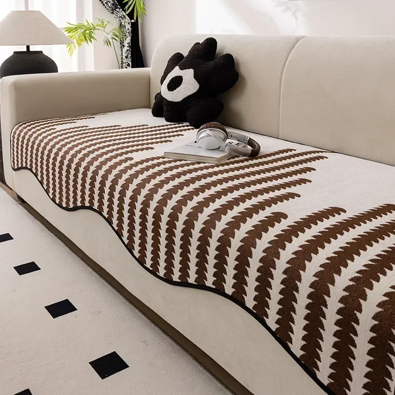 Чехол для дивана Chenier, нерегулярный кружевной всесезонный универсальный противоскользящий чехол для дивана, спинка дивана, подлокотник, защитный чехол, тканевый тканевый чехол
Чехол для дивана Chenier, нерегулярный кружевной всесезонный универсальный противоскользящий чехол для дивана, спинка дивана, подлокотник, защитный чехол, тканевый тканевый чехол