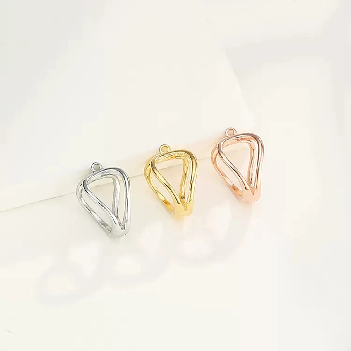 S925 Sterling Silver Pearl Necklace Buckle Bracelet Sweater Chain Lantern Buckle DIY Necklace Bracelet Jewelry Making Accessory
S925 Sterling Silver Pearl Necklace Buckle Bracelet Sweater Chain Lantern Buckle DIY Necklace Bracelet Jewelry Making Accessory