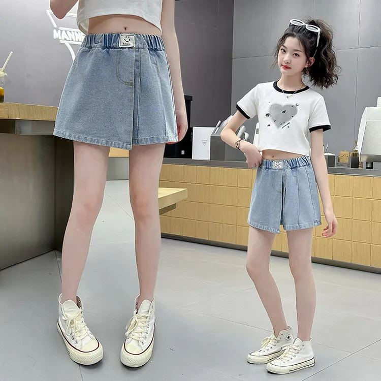 Kids Child Summer Denim Shorts Pleated Culottes Skirt Shorts for Teenage Girls Fashion Casual Mini Skirt with Shorts 5-14Y
Kids Child Summer Denim Shorts Pleated Culottes Skirt Shorts for Teenage Girls Fashion Casual Mini Skirt with Shorts 5-14Y